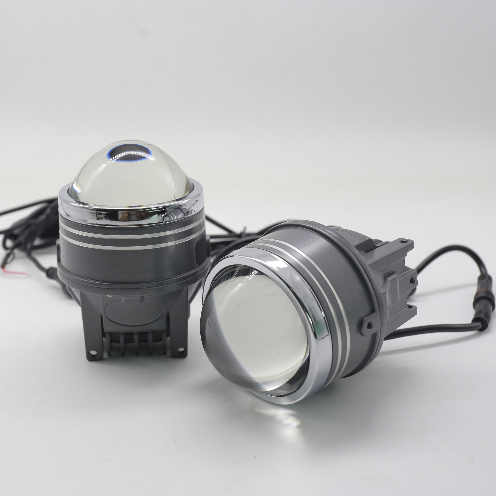 N90S2   WATERPOOF FOG LAMP